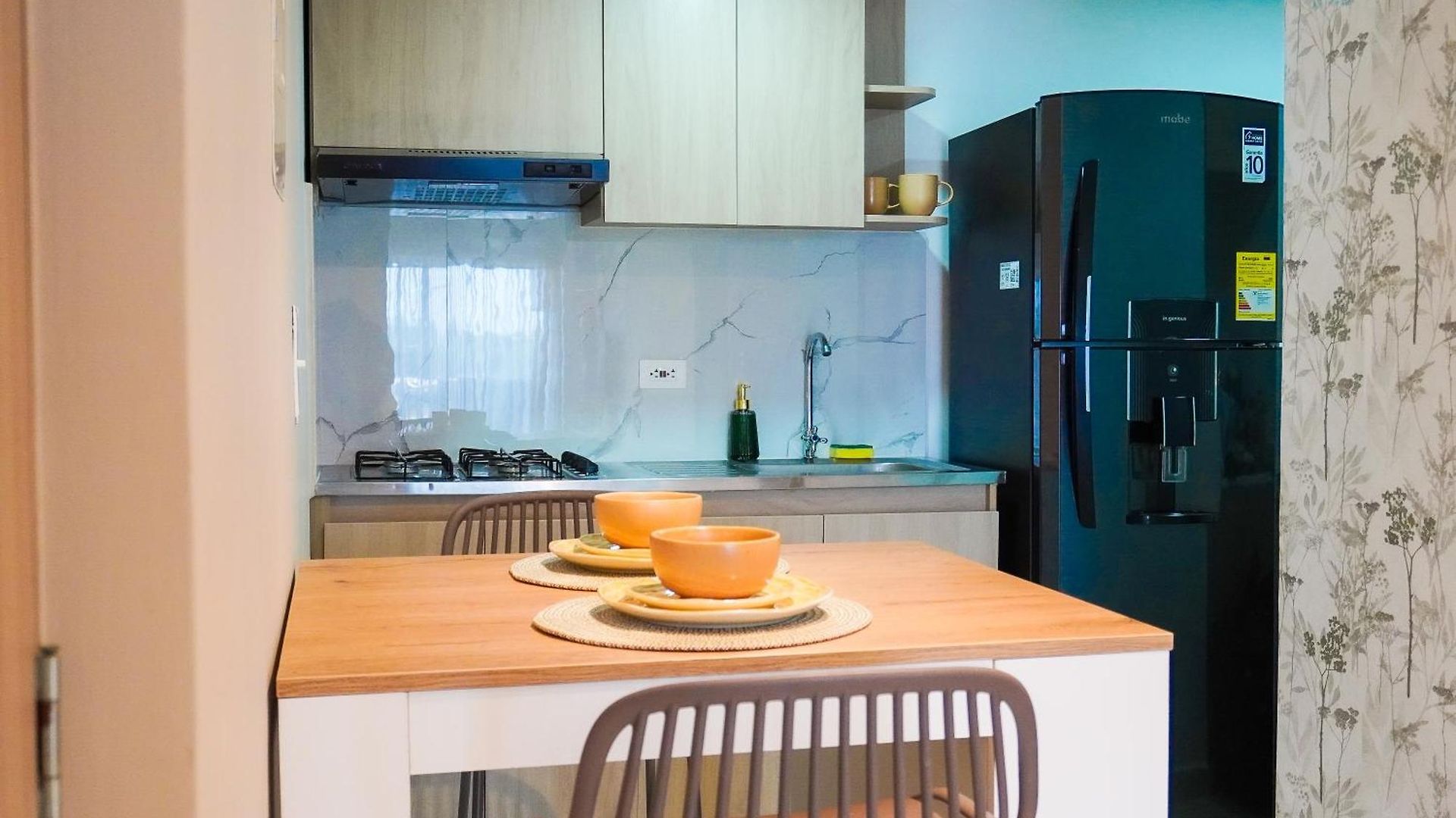 Apto Edif 2 Hab, Piscina, Rooftop, Cerca Aeropuerto, 5min Centro Historico Apartamento *