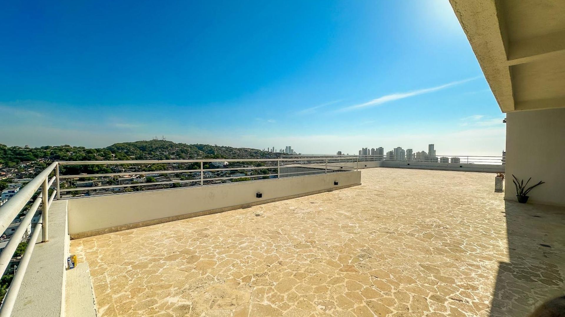 Apto Edif 2 Hab, Piscina, Rooftop, Cerca Aeropuerto, 5min Centro Historico Apartamento