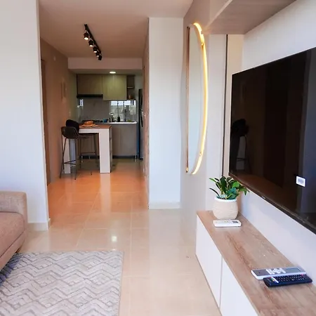 Apartamento Apto Edif 2 Hab, Piscina, Rooftop, Cerca Aeropuerto, 5min Centro Historico