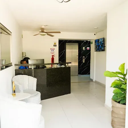 Apto Edif 2 Hab, Piscina, Rooftop, Cerca Aeropuerto, 5min Centro Historico Apartamento Cartagena